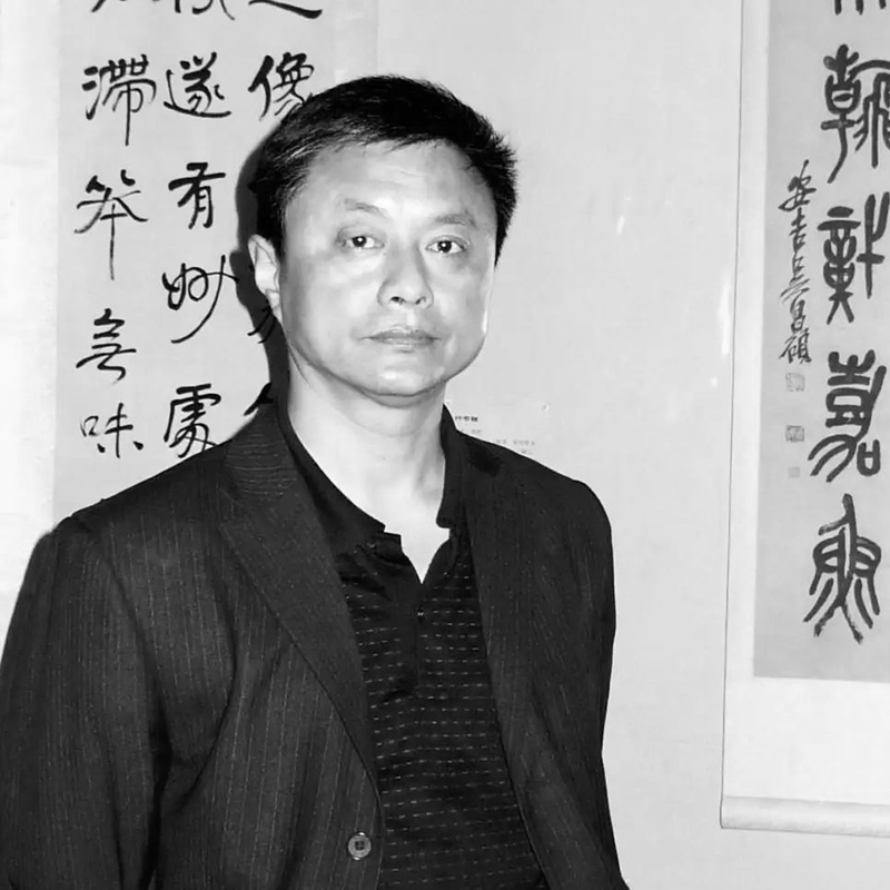 风流潇湘 | 柳朝霞作品艺术家照片