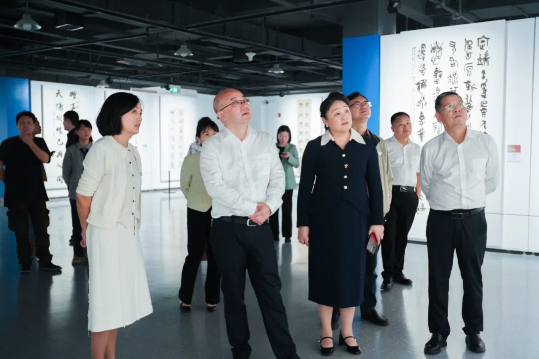 上级调研｜湖南省文联党组书记乐奕来我馆指导工作